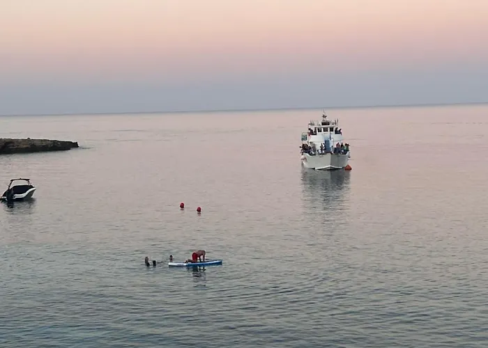 Apartamento Number 10 @ Coralli *