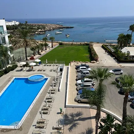 Number 10 @ Coralli Protaras